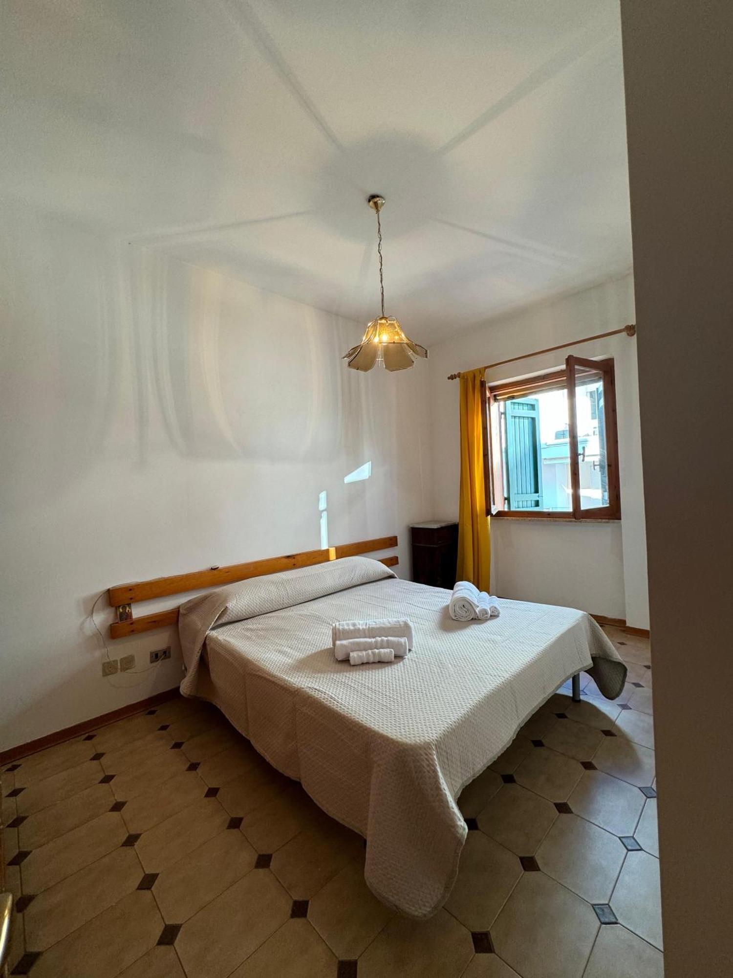 Pm 95 Via Lido Guest House Alghero Esterno foto